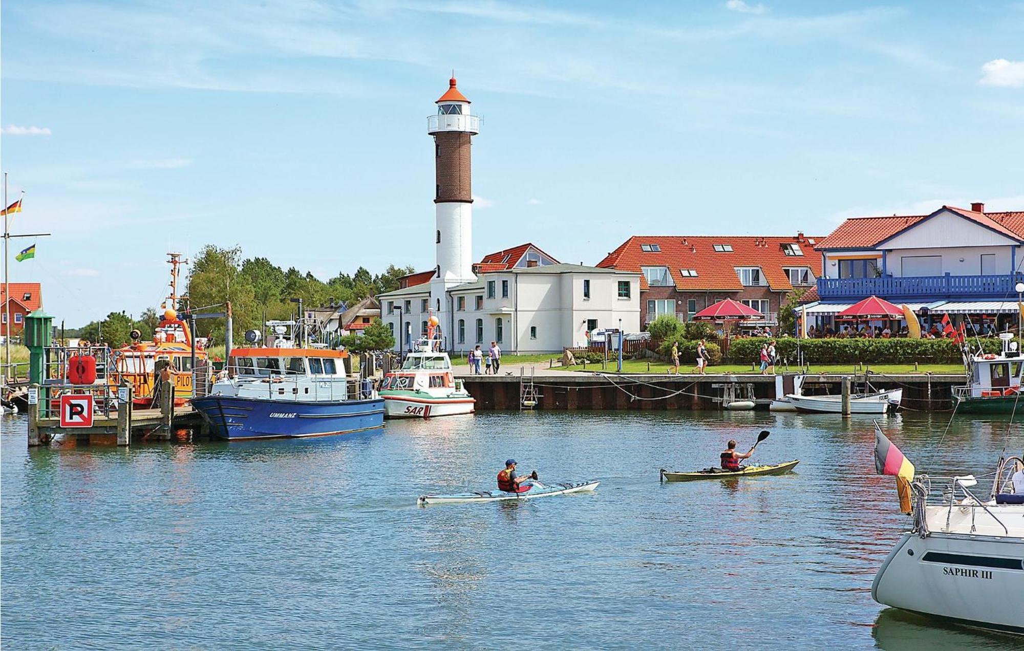 Nice Home In Insel Poel With House Sea View Exteriör bild